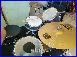 Used mapex 3 peice drumset with cymbols and sound pannels