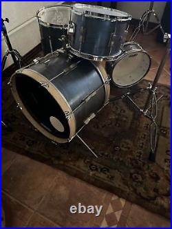 Vintage 1960s Ludwig Super Classic Drum Set in Blue 20, 14, 14, 12. Tom, Snare