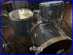 Vintage 1960s Ludwig Super Classic Drum Set in Blue 20, 14, 14, 12. Tom, Snare