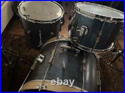 Vintage 1960s Ludwig Super Classic Drum Set in Blue 20, 14, 14, 12. Tom, Snare