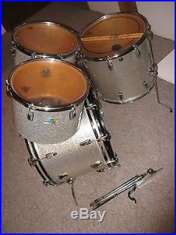 Vintage 1977 Ludwig 4 piece Drum Set Silver Sparkle Quadra-Plus/Melodic Tom Line
