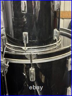 Vintage 4 pc Drum set, skils REMO