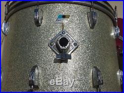 Vintage 70s Ludwig Classic Silver Sparkle Drum Set 24 Bass Kick, 18 & 14 Toms