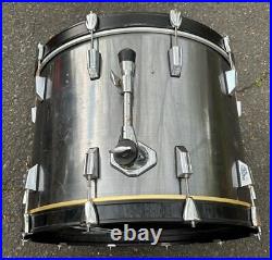 Vintage Pearl World 22 Bass Drum Metal Grey Wrap