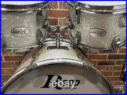 Vintage Rogers R-380 drums set white pearl 22 kick, 16,13,12 toms