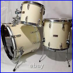 Yamaha 22x16,12x10,16x16Power Tour Custom 8000 Drum Set Pure White Japan Birch