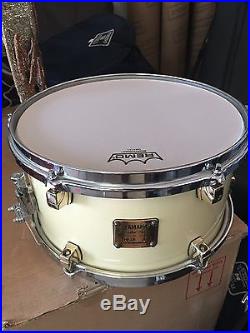 Yamaha 6 piece Maple Custom made in Japan Model Drum Set