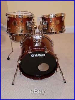 Yamaha Birch Custom Absolute Nouveau Drum Set, Made In Japan, Gold Sparkle Fade