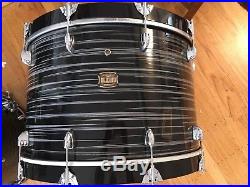 Yamaha Club Custom Drum Set in Black Swirl