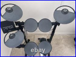 Yamaha DTX 430k Digital Drum Kit, 7-Piece, 4 Pads, throne included