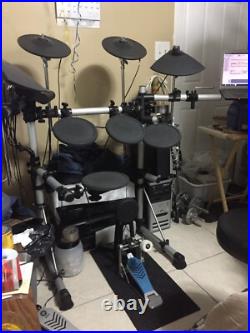 Yamaha DTX 500 Drum Set Electric Used Very Good Condition