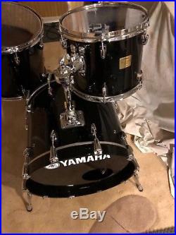 Yamaha Drum Set Absolute Birch Customs Black 20 12 16