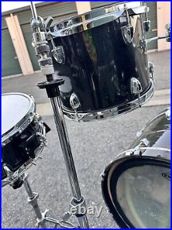 Yamaha Gig Maker Acoustics Drum Set