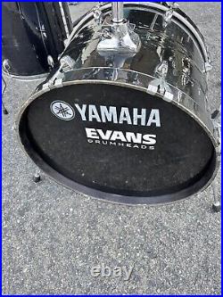 Yamaha Gig Maker Acoustics Drum Set