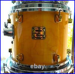 Yamaha Maple Custom Drumset Oversized Maple Shells withGold Stage se Lugs