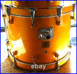 Yamaha Maple Custom Drumset Oversized Maple Shells withGold Stage se Lugs