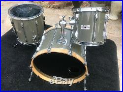 Yamaha Recording Custom 3pc Drum Set kit Quartz Grey 22x14,10x10,14x14