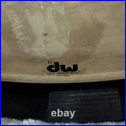 Yamaha Stage Custom Birch Kick Bass Drum 22 x 17 in. Raven Black Percussion EUC Yamaha Stage Custom Birch Kick Bass Drum 22 x 17 in. Raven Black Percussion EUC