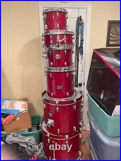 Yamaha Stage Custom Drumset (Cymbals not included)