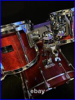 Yamaha club custom drum Set Red deco